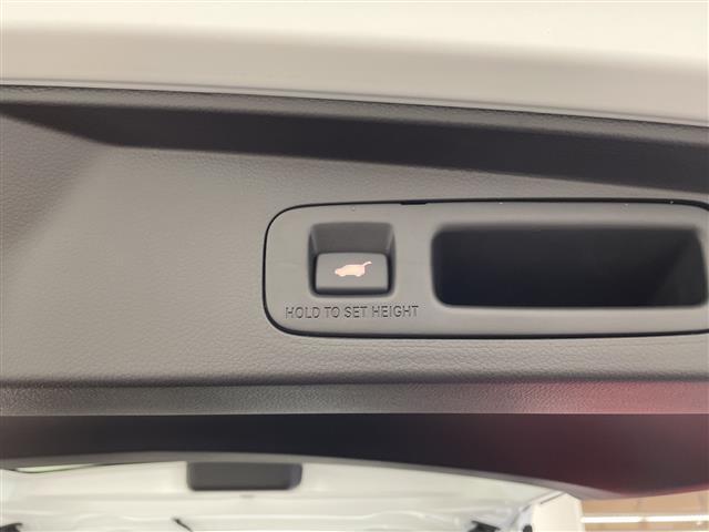 ステップワゴン e:HEVエアー EX 登録済未使用車 純正11.4型ナビ フルセグTV バックカメラ 衝突被害軽減ブレーキ レーンアシスト アダクティブクルーズコントロール 両側電動スライドドア 電動リアゲート DN席シートヒーター 禁煙(7枚目)