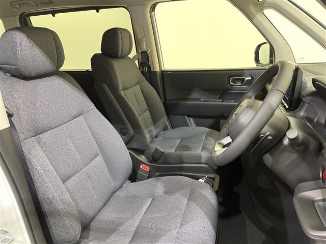 ステップワゴン e:HEVエアー EX 登録済未使用車 純正11.4型ナビ フルセグTV バックカメラ 衝突被害軽減ブレーキ レーンアシスト アダクティブクルーズコントロール 両側電動スライドドア 電動リアゲート DN席シートヒーター 禁煙(14枚目)