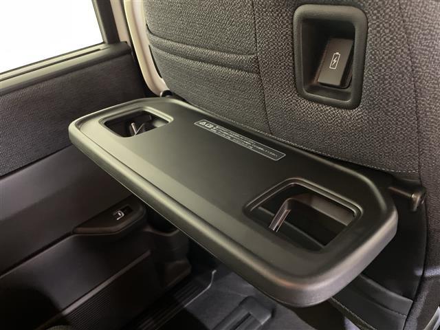 ステップワゴン e:HEVエアー EX 登録済未使用車 純正11.4型ナビ フルセグTV バックカメラ 衝突被害軽減ブレーキ レーンアシスト アダクティブクルーズコントロール 両側電動スライドドア 電動リアゲート DN席シートヒーター 禁煙(36枚目)