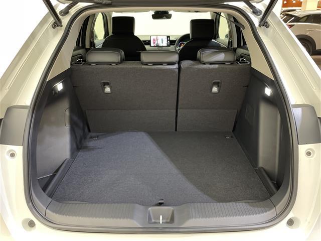 ヴェゼル e:HEV Z 登録済未使用車 純正9型ナビ バックカメラ 衝突被害軽減ブレーキ ホンダセンシング フルセグ Bluetooth 電動リアゲート レーンアシスト アダプティブクルーズコントロール ETC2.0 禁煙車(17枚目)