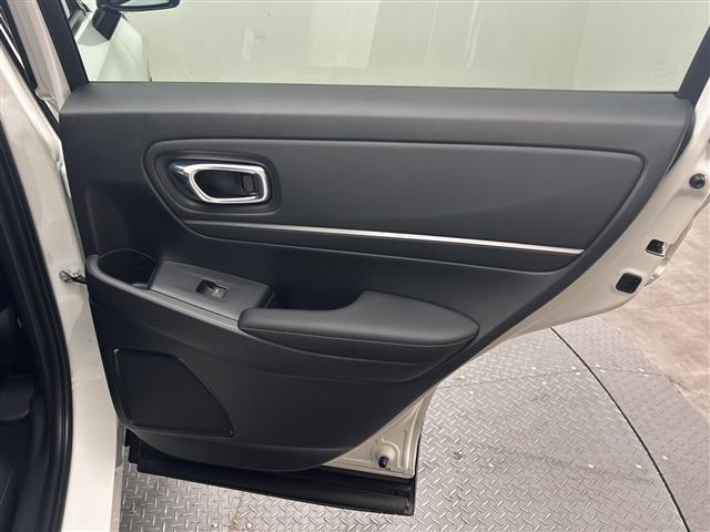 ヴェゼル e:HEV Z 登録済未使用車 純正9型ナビ バックカメラ 衝突被害軽減ブレーキ ホンダセンシング フルセグ Bluetooth 電動リアゲート レーンアシスト アダプティブクルーズコントロール ETC2.0 禁煙車(35枚目)