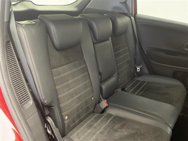 ヴェゼル ハイブリッドRS・ホンダセンシング 純正ナビ フルセグTV バックカメラ Bluetooth 衝突被害軽減ブレーキ シートヒーター アダプティブクルーズコントロール レーンアシスト ビルトインETC LEDライト パドルシフト 禁煙車(15枚目)