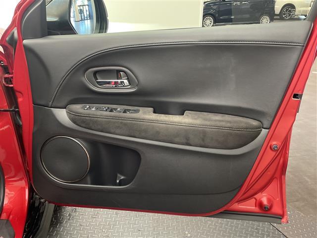 ヴェゼル ハイブリッドRS・ホンダセンシング 純正ナビ フルセグTV バックカメラ Bluetooth 衝突被害軽減ブレーキ シートヒーター アダプティブクルーズコントロール レーンアシスト ビルトインETC LEDライト パドルシフト 禁煙車(36枚目)