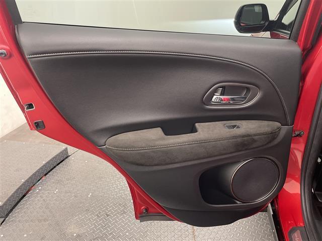 ヴェゼル ハイブリッドRS・ホンダセンシング 純正ナビ フルセグTV バックカメラ Bluetooth 衝突被害軽減ブレーキ シートヒーター アダプティブクルーズコントロール レーンアシスト ビルトインETC LEDライト パドルシフト 禁煙車(38枚目)