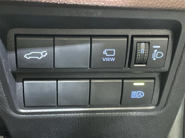 ヤリスクロス ハイブリッドＺ　モデリスタエアロ　純正８型ナビ　Ｂｌｕｅｔｏｏｔｈ　全周囲カメラ　衝突被害軽減ブレーキ　レーンアシスト　コーナーセンサー　ブラインドスポットモニター　オートマチックハイビーム　シートヒーター　禁煙車（7枚目）