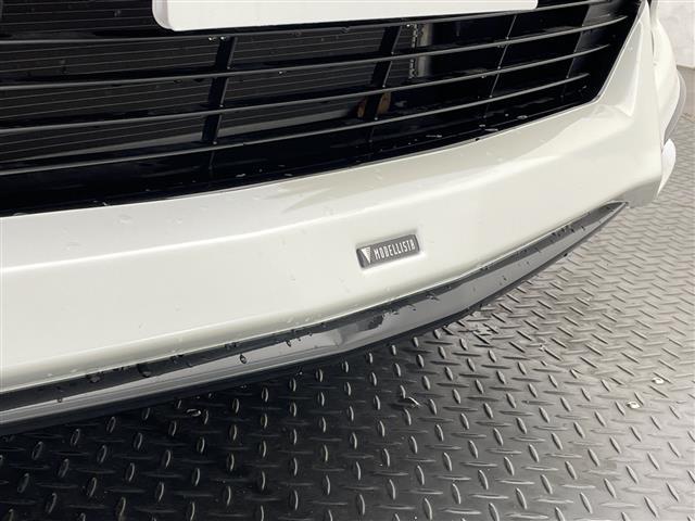 ヤリスクロス ハイブリッドＺ　モデリスタエアロ　純正８型ナビ　Ｂｌｕｅｔｏｏｔｈ　全周囲カメラ　衝突被害軽減ブレーキ　レーンアシスト　コーナーセンサー　ブラインドスポットモニター　オートマチックハイビーム　シートヒーター　禁煙車（13枚目）