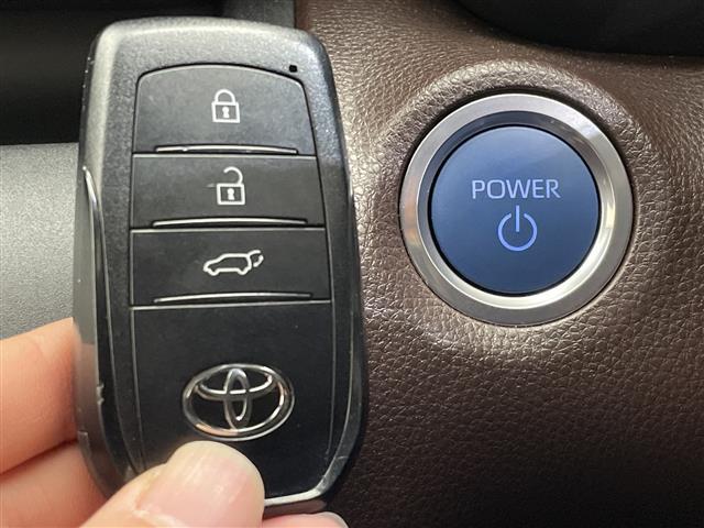 ヤリスクロス ハイブリッドＺ　モデリスタエアロ　純正８型ナビ　Ｂｌｕｅｔｏｏｔｈ　全周囲カメラ　衝突被害軽減ブレーキ　レーンアシスト　コーナーセンサー　ブラインドスポットモニター　オートマチックハイビーム　シートヒーター　禁煙車（26枚目）