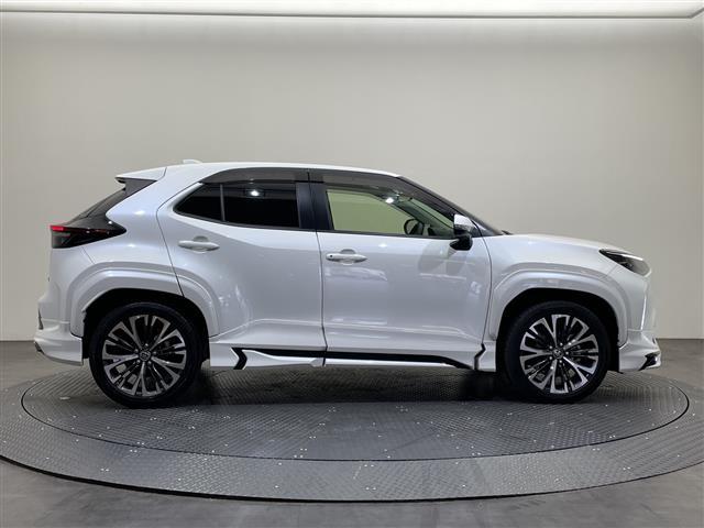 ヤリスクロス ハイブリッドＺ　モデリスタエアロ　純正８型ナビ　Ｂｌｕｅｔｏｏｔｈ　全周囲カメラ　衝突被害軽減ブレーキ　レーンアシスト　コーナーセンサー　ブラインドスポットモニター　オートマチックハイビーム　シートヒーター　禁煙車（41枚目）