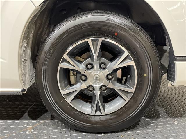 ハイエースバン スーパーＧＬ　ダーク　プライムＩＩ　デジタルインナーミラー　両側電動スライドドア　衝突被害軽減ブレーキ　社外ＳＤナビ　前後コーナーセンサー　ＥＴＣ　前後ドライブレコーダー　フルセグＴＶ　バックカメラ　ＵＳＢ入力端子　スマートキー　禁煙（17枚目）