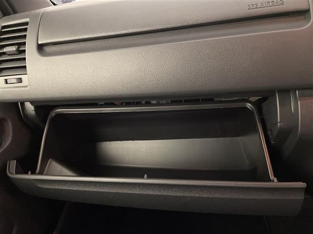 ハイエースバン スーパーＧＬ　ダーク　プライムＩＩ　デジタルインナーミラー　両側電動スライドドア　衝突被害軽減ブレーキ　社外ＳＤナビ　前後コーナーセンサー　ＥＴＣ　前後ドライブレコーダー　フルセグＴＶ　バックカメラ　ＵＳＢ入力端子　スマートキー　禁煙（31枚目）