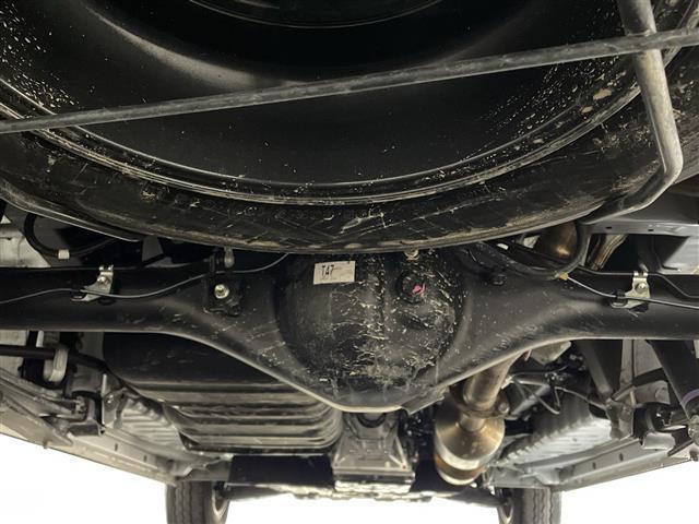 ハイエースバン スーパーＧＬ　ダーク　プライムＩＩ　デジタルインナーミラー　両側電動スライドドア　衝突被害軽減ブレーキ　社外ＳＤナビ　前後コーナーセンサー　ＥＴＣ　前後ドライブレコーダー　フルセグＴＶ　バックカメラ　ＵＳＢ入力端子　スマートキー　禁煙（38枚目）