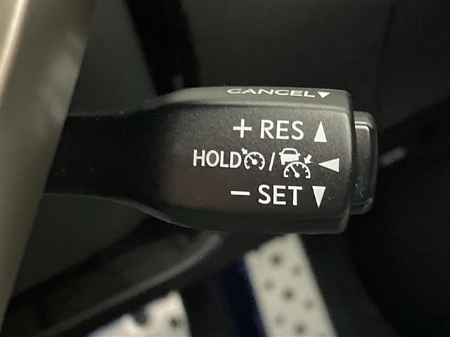 ＲＸ ＲＸ２００ｔ　Ｆスポーツ　クリアランスソナー　ブラインドスポットモニター　後席シートヒーター　純正１２．３型ナビ　ドライブレコーダー　シートヒーター　ＥＴＣ２．０　電動リアゲート　アダクティブクルーズコントロール　禁煙車（12枚目）