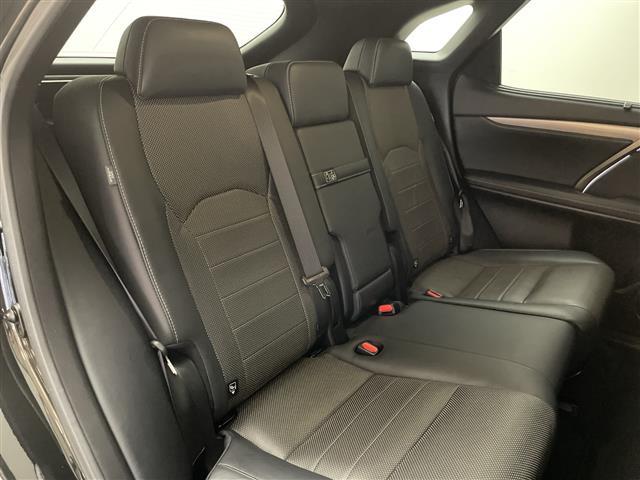 ＲＸ ＲＸ２００ｔ　Ｆスポーツ　クリアランスソナー　ブラインドスポットモニター　後席シートヒーター　純正１２．３型ナビ　ドライブレコーダー　シートヒーター　ＥＴＣ２．０　電動リアゲート　アダクティブクルーズコントロール　禁煙車（15枚目）