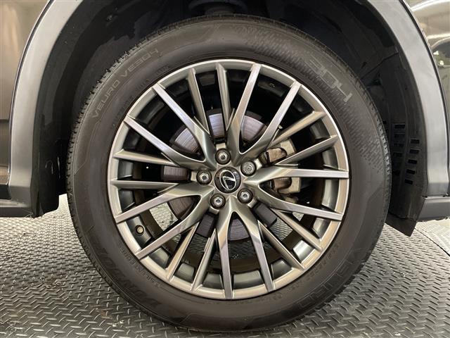 ＲＸ ＲＸ２００ｔ　Ｆスポーツ　クリアランスソナー　ブラインドスポットモニター　後席シートヒーター　純正１２．３型ナビ　ドライブレコーダー　シートヒーター　ＥＴＣ２．０　電動リアゲート　アダクティブクルーズコントロール　禁煙車（17枚目）