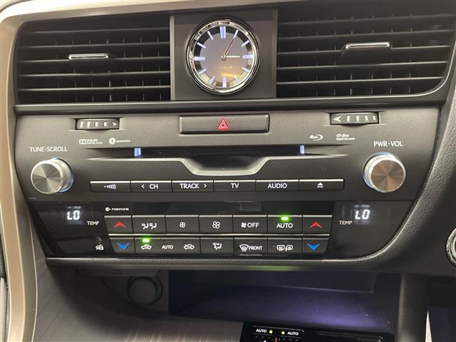 ＲＸ ＲＸ２００ｔ　Ｆスポーツ　クリアランスソナー　ブラインドスポットモニター　後席シートヒーター　純正１２．３型ナビ　ドライブレコーダー　シートヒーター　ＥＴＣ２．０　電動リアゲート　アダクティブクルーズコントロール　禁煙車（21枚目）