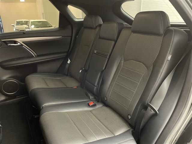 ＲＸ ＲＸ２００ｔ　Ｆスポーツ　クリアランスソナー　ブラインドスポットモニター　後席シートヒーター　純正１２．３型ナビ　ドライブレコーダー　シートヒーター　ＥＴＣ２．０　電動リアゲート　アダクティブクルーズコントロール　禁煙車（34枚目）