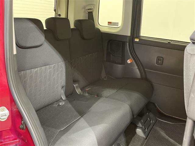 タンク カスタムＧ　純正ナビ　フルセグ　Ｂｌｕｅｔｏｏｔｈ　ＵＳＢ　バックカメラ　ＬＥＤヘッドランプ　衝突被害軽減ブレーキ　クルーズコントロール　ＥＴＣ　両側電動スライドドア　アイドリングストップ　ステアリングスイッチ（16枚目）