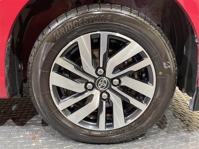 タンク カスタムＧ　純正ナビ　フルセグ　Ｂｌｕｅｔｏｏｔｈ　ＵＳＢ　バックカメラ　ＬＥＤヘッドランプ　衝突被害軽減ブレーキ　クルーズコントロール　ＥＴＣ　両側電動スライドドア　アイドリングストップ　ステアリングスイッチ（18枚目）