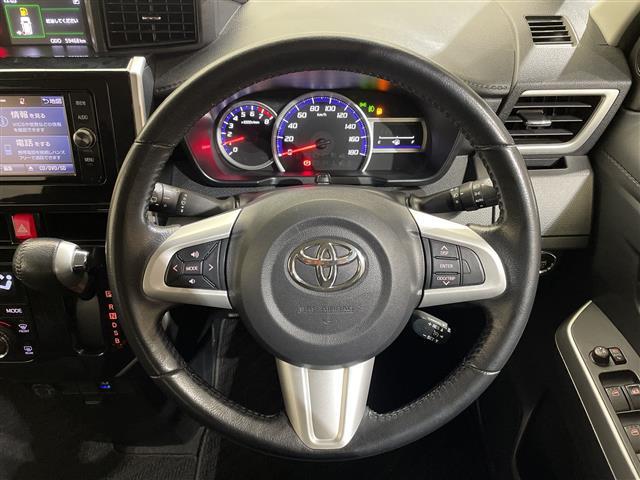 タンク カスタムＧ　純正ナビ　フルセグ　Ｂｌｕｅｔｏｏｔｈ　ＵＳＢ　バックカメラ　ＬＥＤヘッドランプ　衝突被害軽減ブレーキ　クルーズコントロール　ＥＴＣ　両側電動スライドドア　アイドリングストップ　ステアリングスイッチ（22枚目）