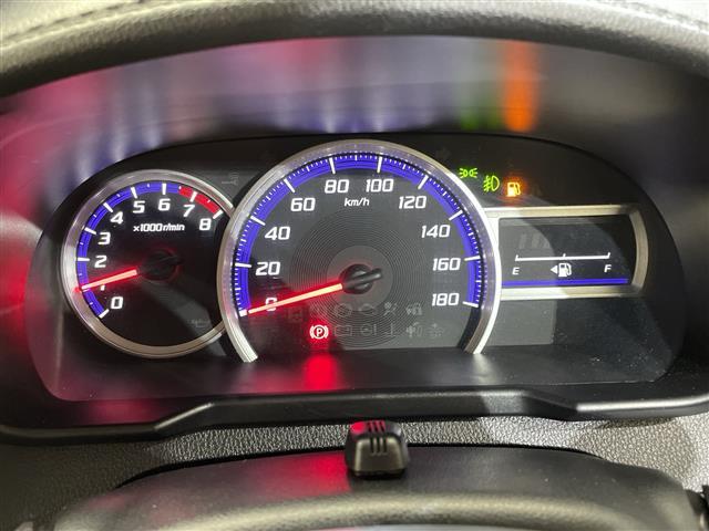 タンク カスタムＧ　純正ナビ　フルセグ　Ｂｌｕｅｔｏｏｔｈ　ＵＳＢ　バックカメラ　ＬＥＤヘッドランプ　衝突被害軽減ブレーキ　クルーズコントロール　ＥＴＣ　両側電動スライドドア　アイドリングストップ　ステアリングスイッチ（26枚目）