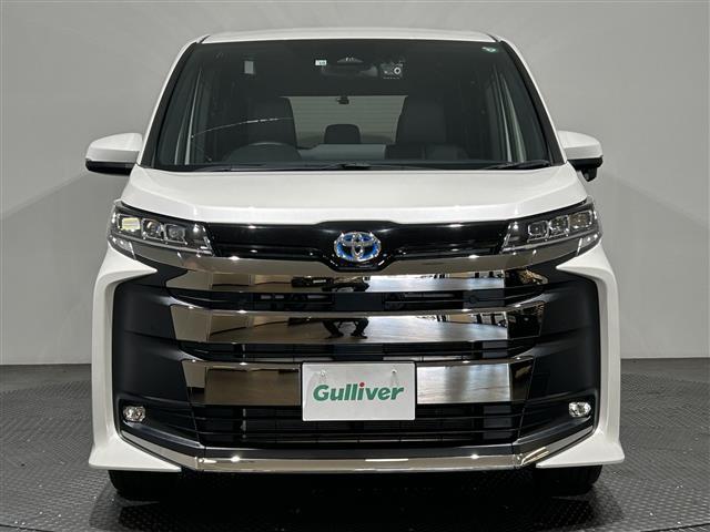 ノア ハイブリッドＳ－Ｚ　快適利便　ユニバーサルステップ　ブラインドスポットモニター　３眼ＬＥＤライト　純正１０．５インチディスプレイオーディオ　バックカメラ　ＴＶ　ビルトインＥＴＣ　両側電動スライドドア　電動リアゲート（18枚目）