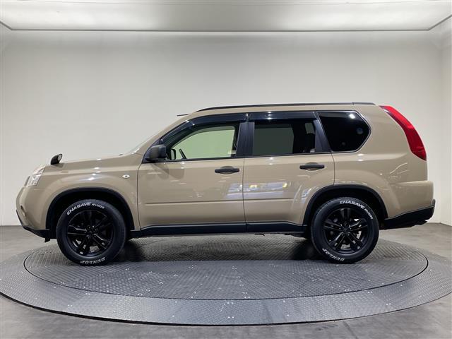 エクストレイル 20GT S ディーゼルターボ/4WD/ベージュ全塗装/各部マットブラックペイント/純正ナビ/バックカメラ/フルセグTV/Bluetooth/ベージュ全塗装/ETC/オートライト/ヒルディセントコントロール/禁煙車(19枚目)