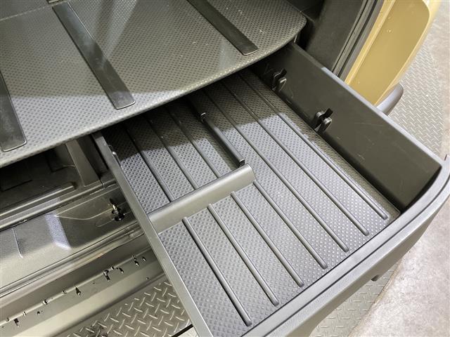 エクストレイル 20GT S ディーゼルターボ/4WD/ベージュ全塗装/各部マットブラックペイント/純正ナビ/バックカメラ/フルセグTV/Bluetooth/ベージュ全塗装/ETC/オートライト/ヒルディセントコントロール/禁煙車(29枚目)