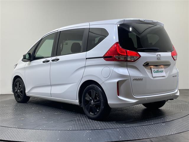 フリードハイブリッド ハイブリッド・Ｇブラックスタイル　純正７型ナビ　Ｂｌｕｅｔｏｏｔｈ　ＤＶＤ　両側電動スライドドア　シートヒーター　バックカメラ　レーンアシスト　衝突被害軽減ブレーキ　アダプティブクルーズコントロール　禁煙車（20枚目）