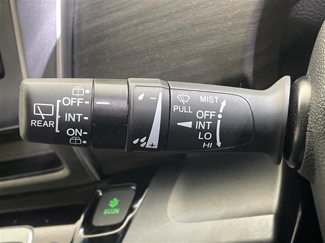 フリードハイブリッド ハイブリッド・Ｇブラックスタイル　純正７型ナビ　Ｂｌｕｅｔｏｏｔｈ　ＤＶＤ　両側電動スライドドア　シートヒーター　バックカメラ　レーンアシスト　衝突被害軽減ブレーキ　アダプティブクルーズコントロール　禁煙車（28枚目）