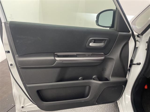 フリードハイブリッド ハイブリッド・Ｇブラックスタイル　純正７型ナビ　Ｂｌｕｅｔｏｏｔｈ　ＤＶＤ　両側電動スライドドア　シートヒーター　バックカメラ　レーンアシスト　衝突被害軽減ブレーキ　アダプティブクルーズコントロール　禁煙車（37枚目）