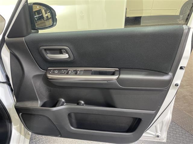 フリードハイブリッド ハイブリッド・Ｇブラックスタイル　純正７型ナビ　Ｂｌｕｅｔｏｏｔｈ　ＤＶＤ　両側電動スライドドア　シートヒーター　バックカメラ　レーンアシスト　衝突被害軽減ブレーキ　アダプティブクルーズコントロール　禁煙車（38枚目）