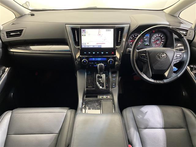 ヴェルファイア ２．５Ｚ　Ｇエディション　純正１０型ナビ／純正１２型後席モニター／衝突被害軽減ブレーキ／ＴＶ／アダプティブクルーズコントロール／シートヒーター／シートクーラー／両側電動スライドドア／電動リアゲート／ＥＴＣ２．０／禁煙（2枚目）