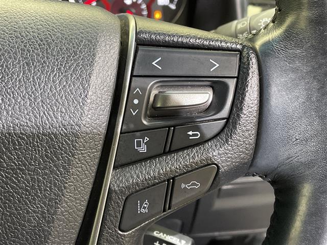 ヴェルファイア ２．５Ｚ　Ｇエディション　純正１０型ナビ／純正１２型後席モニター／衝突被害軽減ブレーキ／ＴＶ／アダプティブクルーズコントロール／シートヒーター／シートクーラー／両側電動スライドドア／電動リアゲート／ＥＴＣ２．０／禁煙（12枚目）