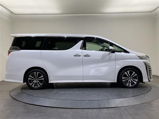 ヴェルファイア ２．５Ｚ　Ｇエディション　純正１０型ナビ／純正１２型後席モニター／衝突被害軽減ブレーキ／ＴＶ／アダプティブクルーズコントロール／シートヒーター／シートクーラー／両側電動スライドドア／電動リアゲート／ＥＴＣ２．０／禁煙（41枚目）