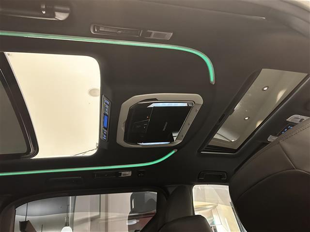 ヴェルファイア 2.5Z Aエディション ゴールデンアイズ モデリスタエアロ/ツインムーンルーフ/ALPINE10型ナビ/ALPINEフリップダウンモニター/ETC/ドライブレコーダー/両側電動スライドドア/電動リアゲート/レザー調シートカバー/LED/禁煙車(3枚目)