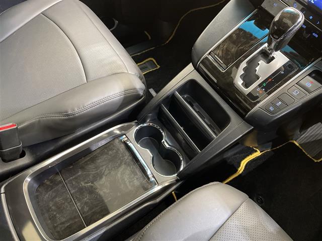 ヴェルファイア 2.5Z Aエディション ゴールデンアイズ モデリスタエアロ/ツインムーンルーフ/ALPINE10型ナビ/ALPINEフリップダウンモニター/ETC/ドライブレコーダー/両側電動スライドドア/電動リアゲート/レザー調シートカバー/LED/禁煙車(24枚目)