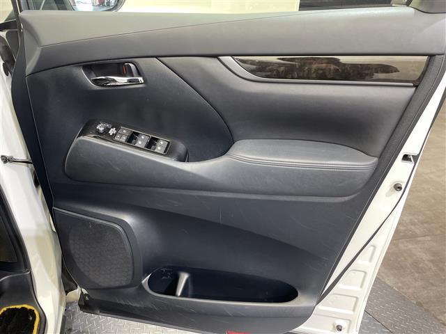 ヴェルファイア 2.5Z Aエディション ゴールデンアイズ モデリスタエアロ/ツインムーンルーフ/ALPINE10型ナビ/ALPINEフリップダウンモニター/ETC/ドライブレコーダー/両側電動スライドドア/電動リアゲート/レザー調シートカバー/LED/禁煙車(36枚目)