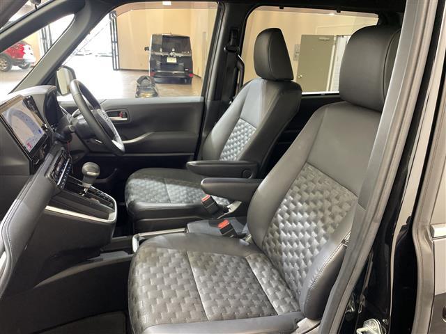 ヴォクシー ハイブリッドS-Z 快適利便/純正10型ナビ/純正14型フリップダウンモニター/ブラインドスポットモニター/両側電動スライドドア/電動リアゲート/衝突被害軽減ブレーキ/シートヒーター/TV/Bluetooth/禁煙(33枚目)