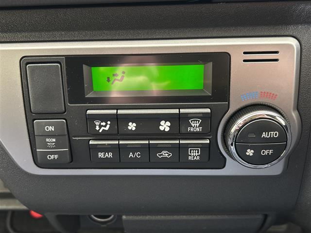 ハイエースワゴン GL 純正ナビ/12.1型フリップダウンモニター/片側パワースライドドア/スマートエントリー/純正15インチアルミホイール/LEDヘッドライト/プッシュスタート/ETC/Bluetooth/禁煙車(10枚目)