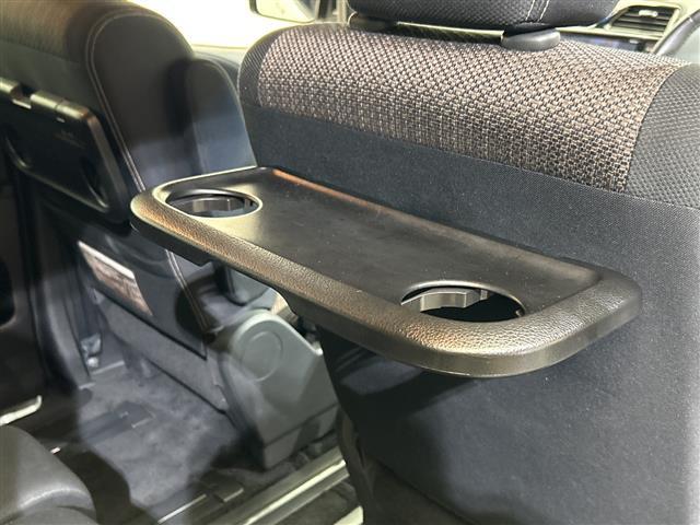 セレナ ハイウェイスターG S-HVアドバンスドセーフティ 純正フリップダウンモニター/純正8型ナビ/フルセグTV/Bluetooth/全周囲カメラ/両側電動スライドドア/クルーズコントロール/レーンアシスト/衝突被害軽減ブレーキ/LEDライト/ETC/禁煙車(9枚目)