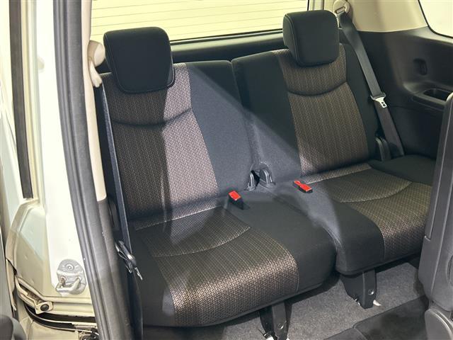 セレナ ハイウェイスターG S-HVアドバンスドセーフティ 純正フリップダウンモニター/純正8型ナビ/フルセグTV/Bluetooth/全周囲カメラ/両側電動スライドドア/クルーズコントロール/レーンアシスト/衝突被害軽減ブレーキ/LEDライト/ETC/禁煙車(16枚目)