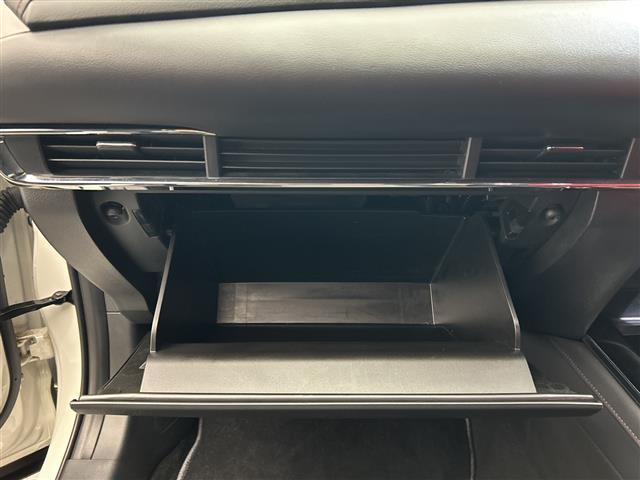 ＣＸ－３０ ＸＤ　ブラックトーンエディション　純正８．８型ナビ／フルセグＴＶ／ＤＶＤ再生可／Ｂｌｕｅｔｏｏｔｈ／全周囲カメラ／シートヒーター／ステアリングヒーター／ブラインドスポットモニター／ＥＴＣ／衝突被害軽減ブレーキ／電動リアゲート／禁煙（31枚目）