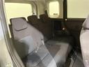 【セカンドシート】２列目もゆったりドライブを楽しめます。掲載箇所以外にご希望の写真がございましたらお気軽にお問い合わせ下さい。フロアマットは汚れが気になる場合は新品のご注文も承ります。