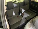 【サードシート】３列目もゆとりがあり居心地よくお過ごしいただけます。掲載箇所以外にご希望の写真がございましたらお気軽にお問い合わせ下さい。フロアマットは汚れが気になる場合は新品のご注文も承ります。