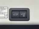 ハイブリッドＺ　モデリスタエアロ　純正８型ナビ　Ｂｌｕｅｔｏｏｔｈ　全周囲カメラ　衝突被害軽減ブレーキ　レーンアシスト　コーナーセンサー　ブラインドスポットモニター　オートマチックハイビーム　シートヒーター　禁煙車（25枚目）