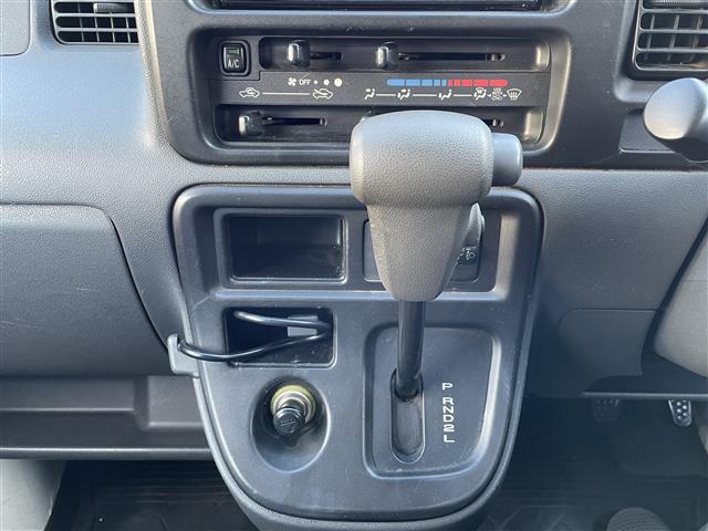 ハイゼットカーゴ G SA 社外ナビ DTV Bカメラ ETC ルーフキャリア キーレス(9枚目)