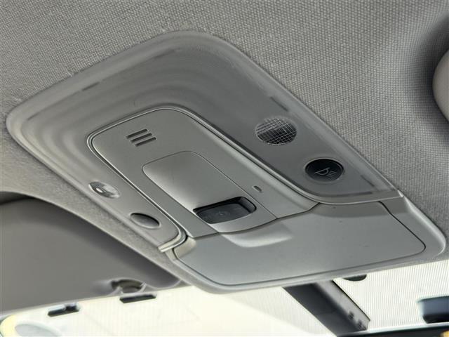 プリウス Sツーリングセレクション 社外ナビ Bカメラ 前席ヒータ ETC 社外AW(22枚目)