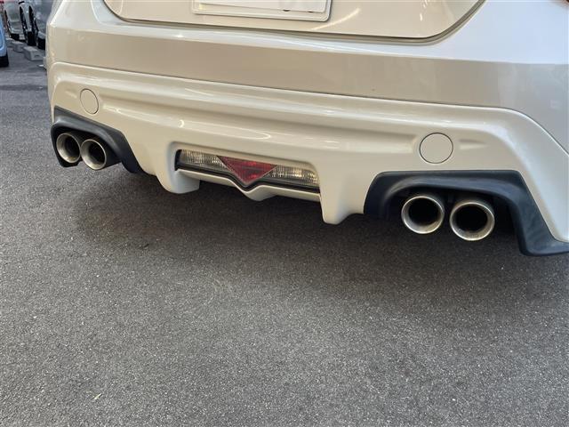８６ ＧＴリミテッド　ＴＲＤエアロ　ナビ　Ｂカメラ　社外１７ＡＷ　ＨＩＤ　ＥＴＣ（9枚目）