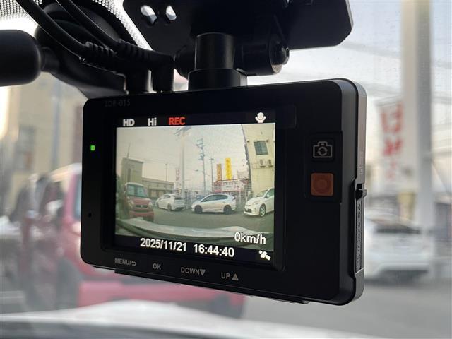 ８６ ＧＴリミテッド　ＴＲＤエアロ　ナビ　Ｂカメラ　社外１７ＡＷ　ＨＩＤ　ＥＴＣ（11枚目）