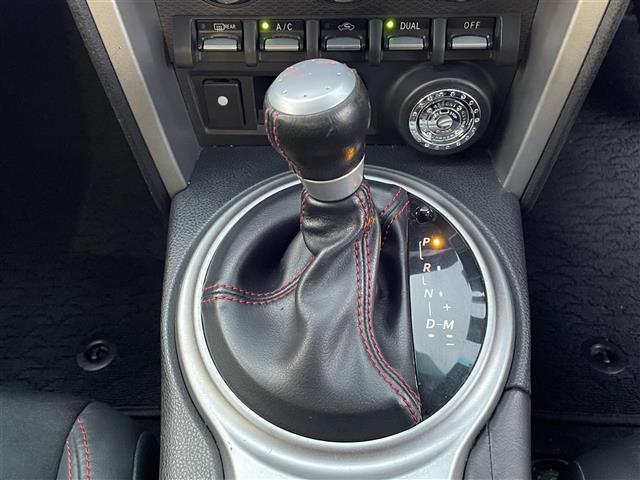 ８６ ＧＴリミテッド　ＴＲＤエアロ　ナビ　Ｂカメラ　社外１７ＡＷ　ＨＩＤ　ＥＴＣ（17枚目）